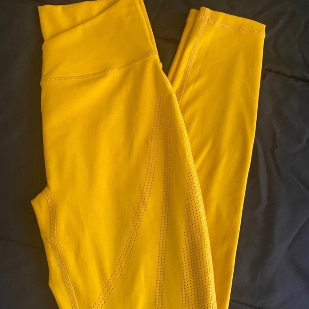 Alphalete Surface Leggings